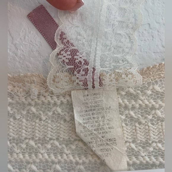 Vintage Off-White Lace Open Cardigan Three Quarter Sleeve Cream Lacey Top - Picture 6 of 6